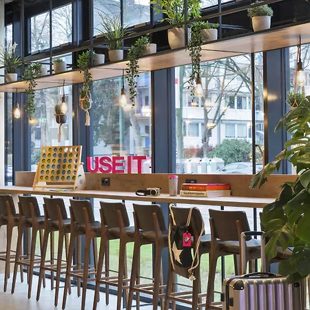 Hotel Moxy South Dusseldorf