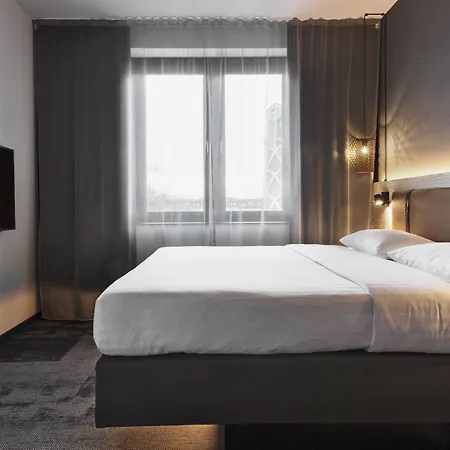 Moxy South 4* Dusseldorf