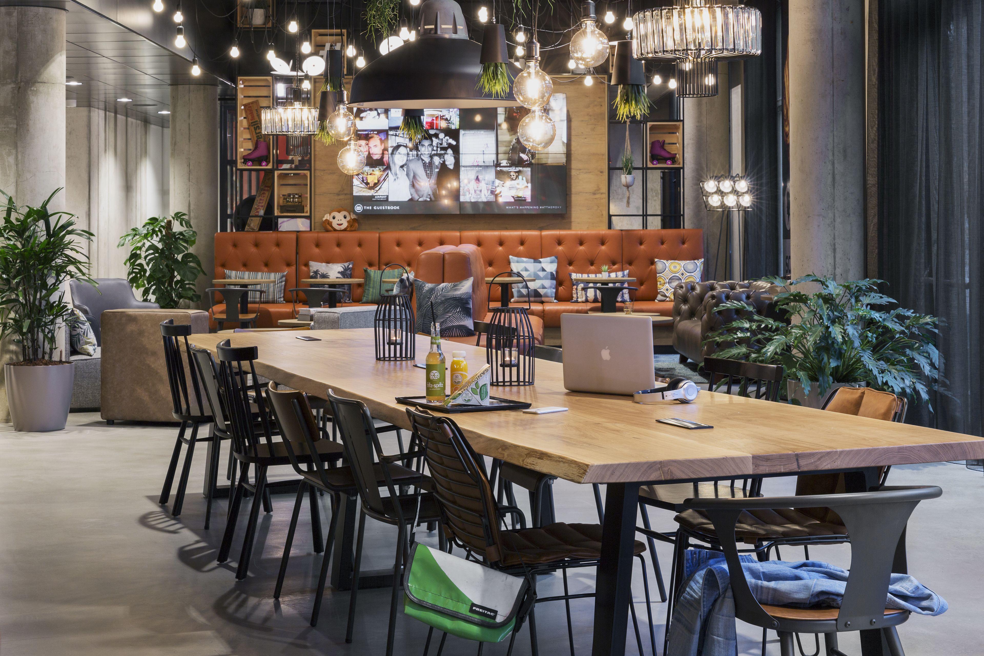 Hotel Moxy South Dusseldorf